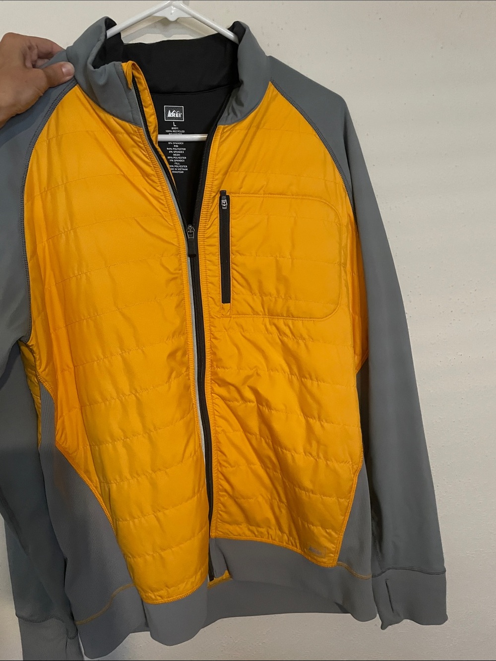 Lightweight jacket